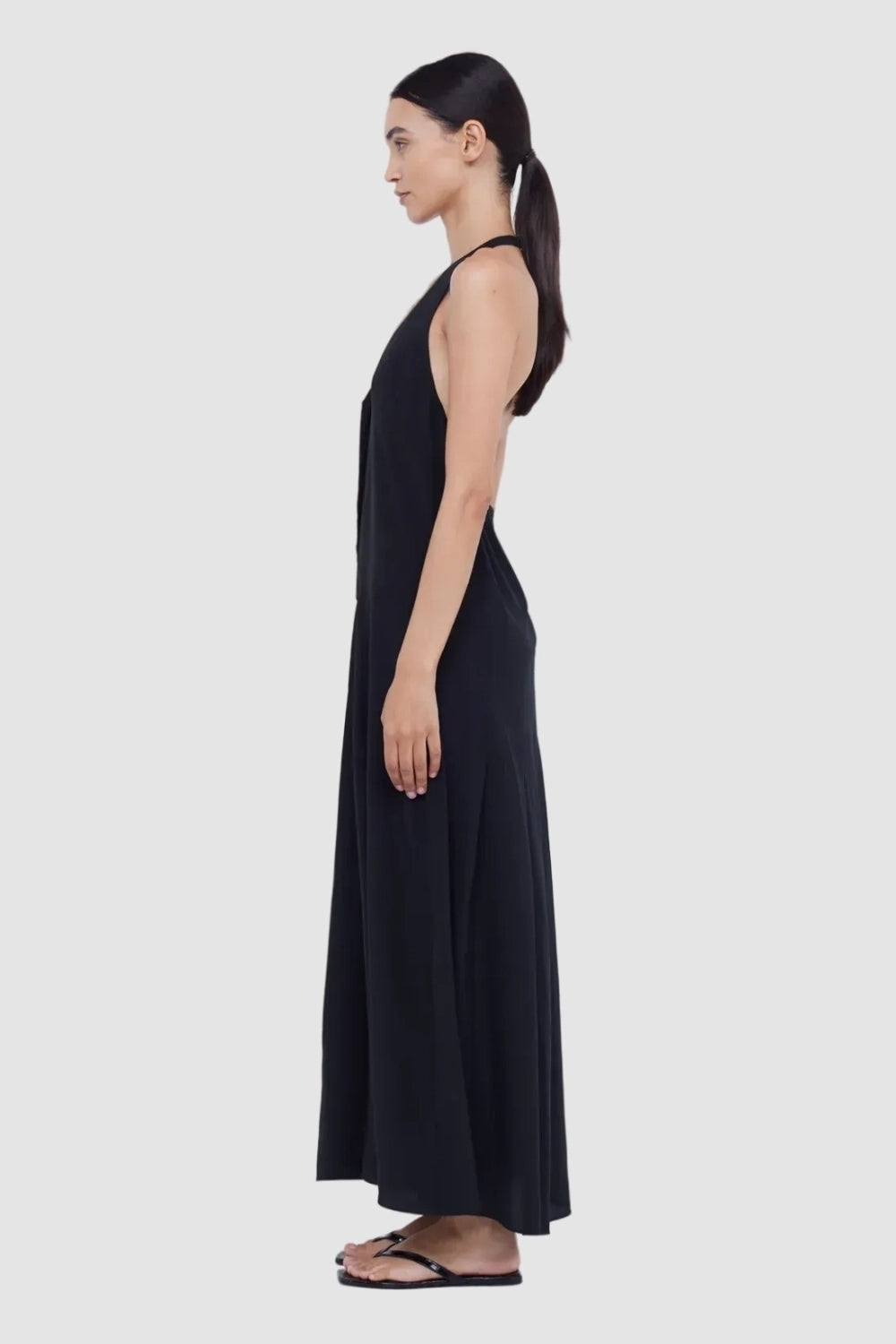 Finesa Black Dress