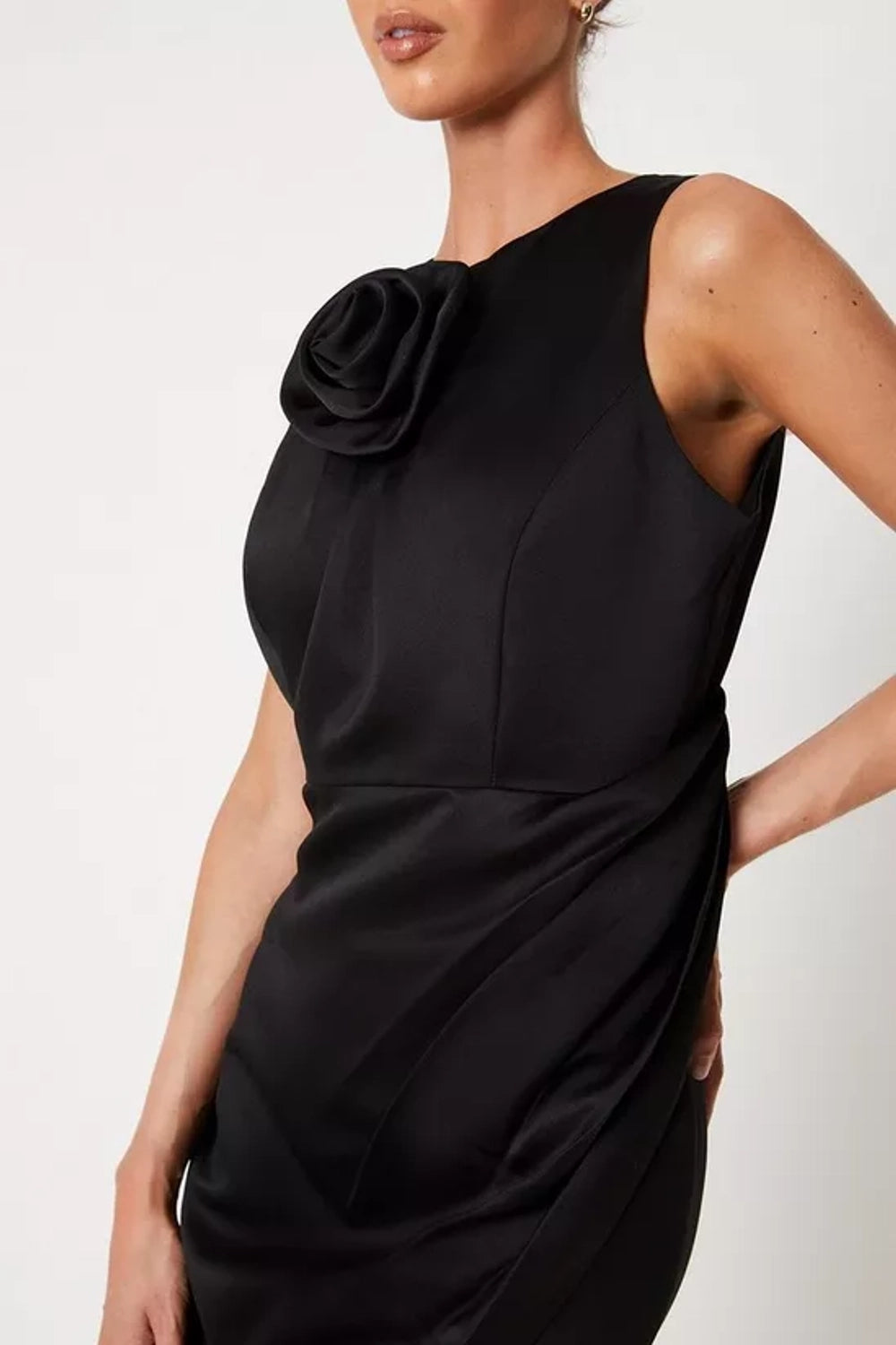 Dip Black Dress