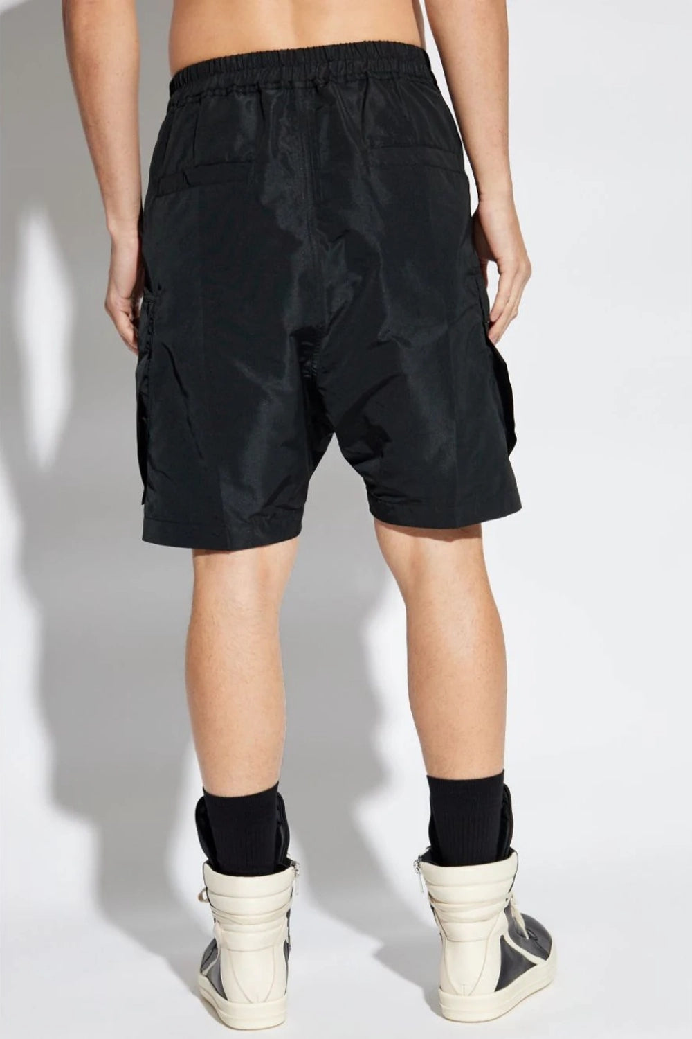 Jecheon Black Shorts